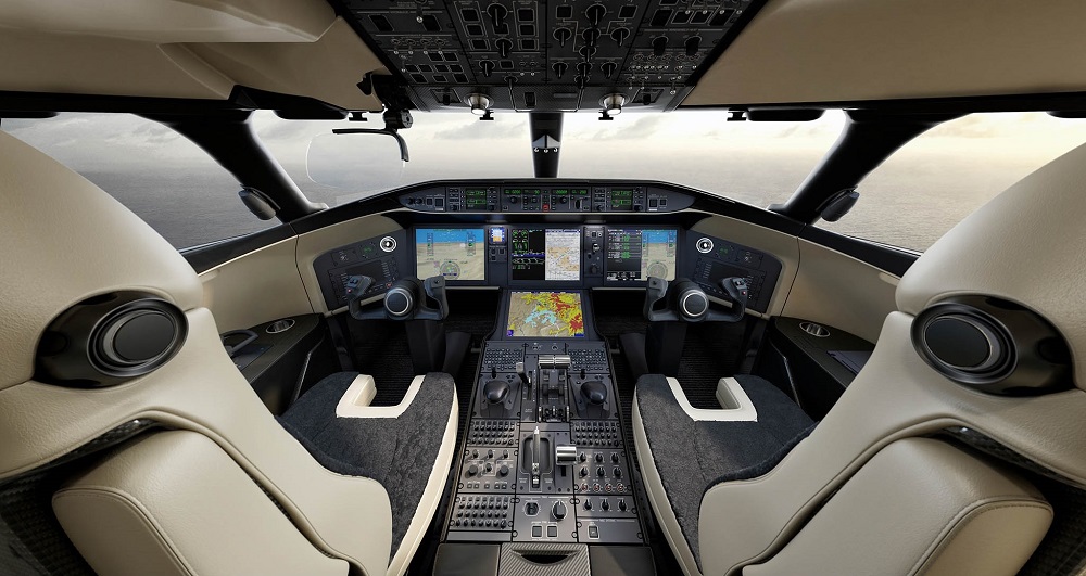 Bombardier5000_2020_new_helm